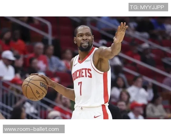 媒体人点评:申京表现不佳杜兰特需自省强强对话缺乏声音难以取胜